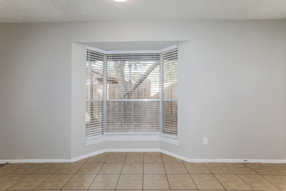 4510 Tylergate Dr - Photo 5 of 15