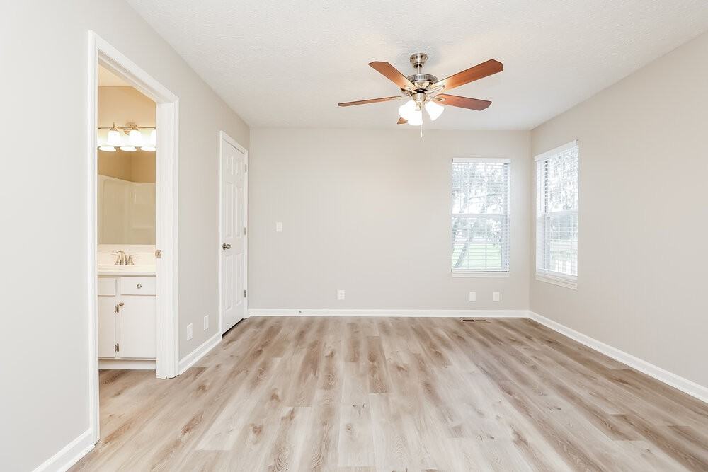 121 Cloverfield Ct - Photo 6 of 16
