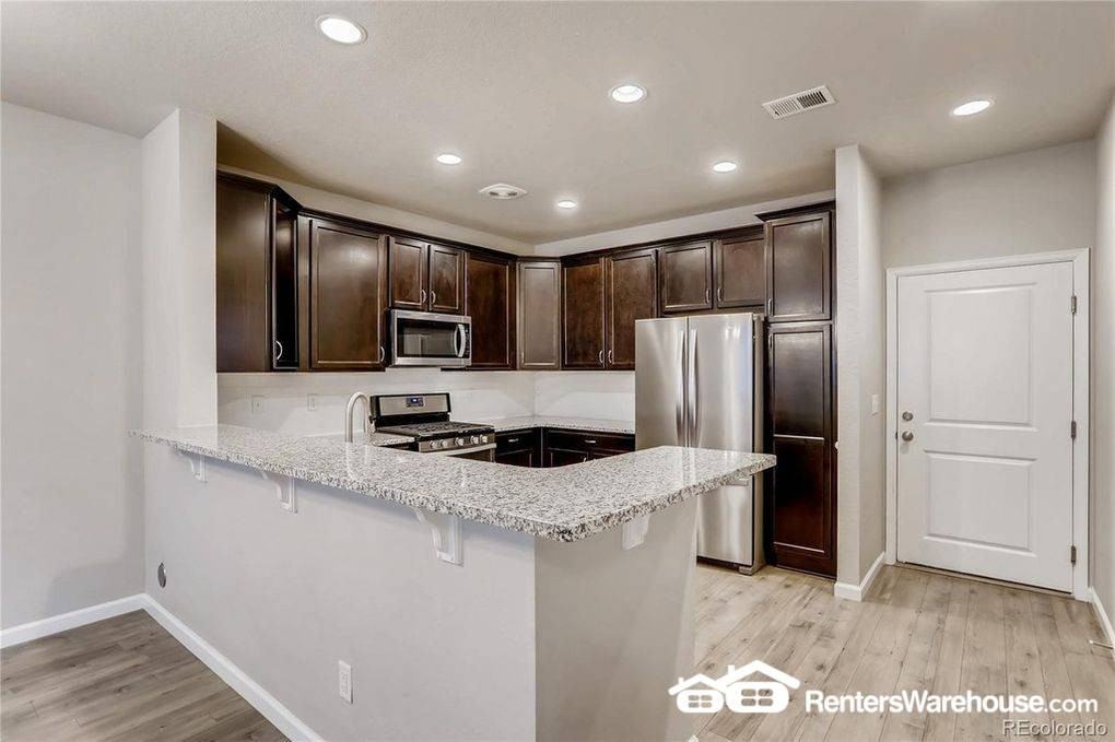 1888 S Buchanan Cir - Photo 3 of 29