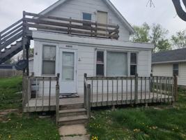 featured image of 2220 E Walnut St #1