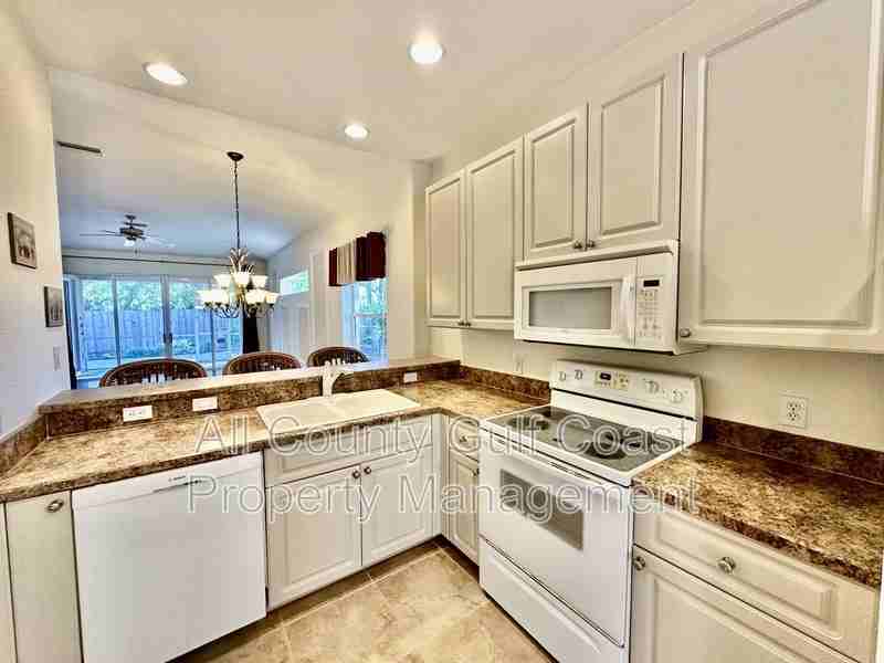 5002 Seagrass Dr - Photo 3 of 14