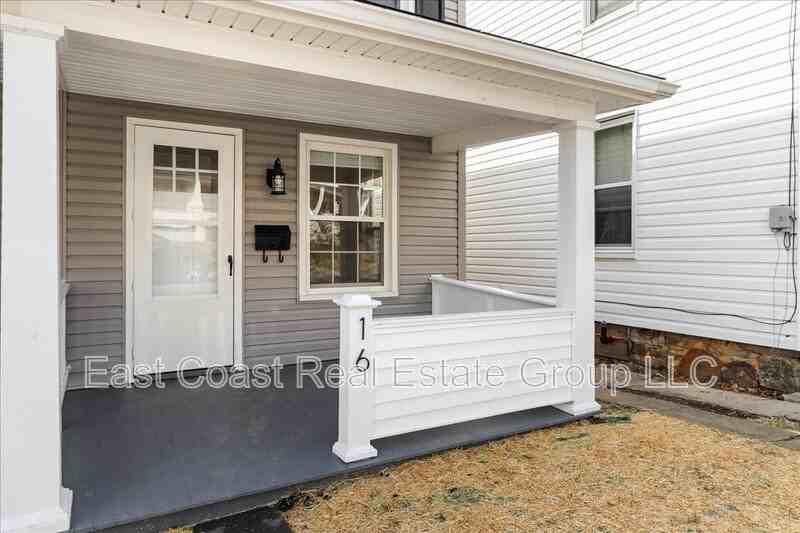 16 Woods Ln - Photo 2 of 31