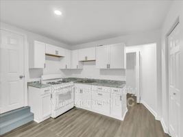 featured image of 324 N Hardesty Ave #3