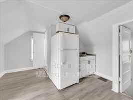 featured image of 324 N Hardesty Ave #4