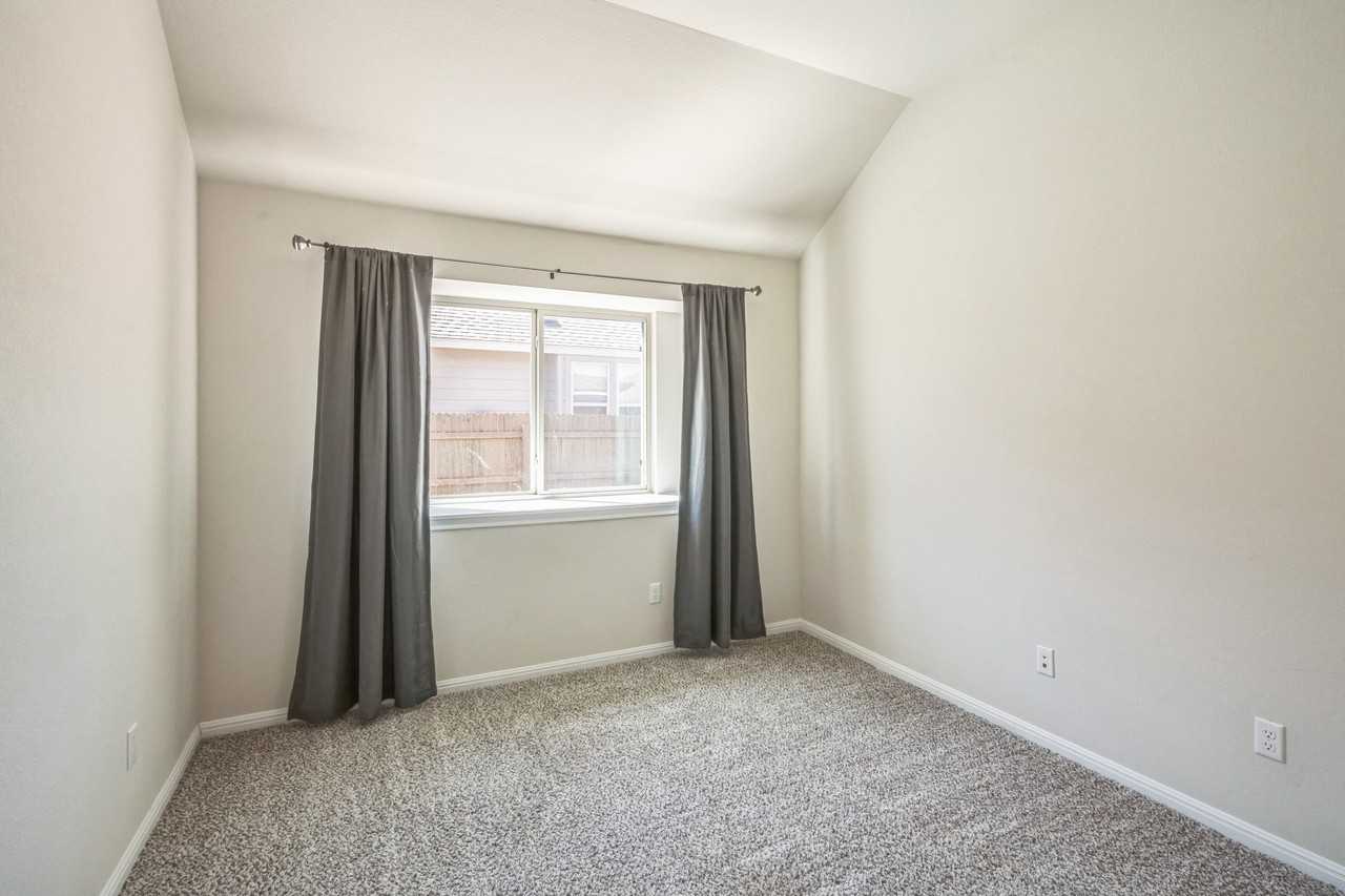 120 Lasino Dr - Photo 4 of 36