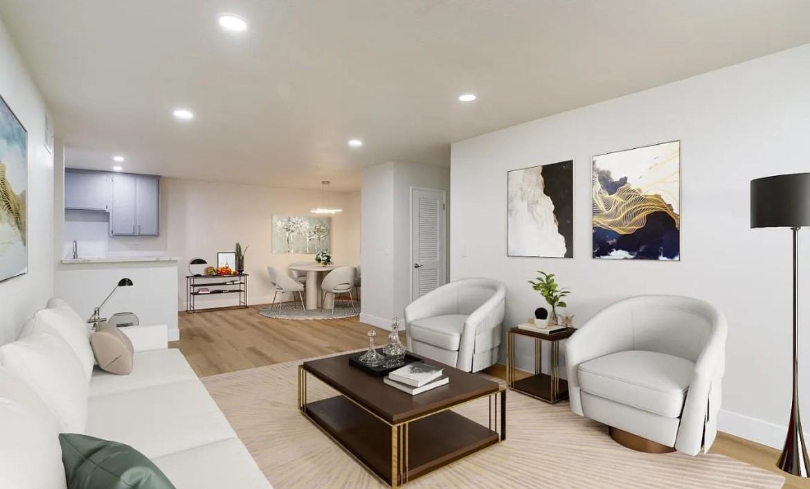 247 N Capitol Ave - Photo 3 of 14