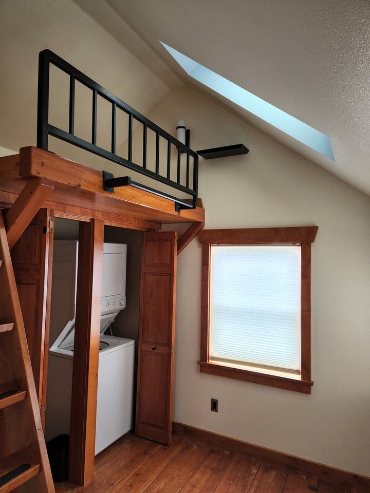 417 Main St - Photo 2 of 10