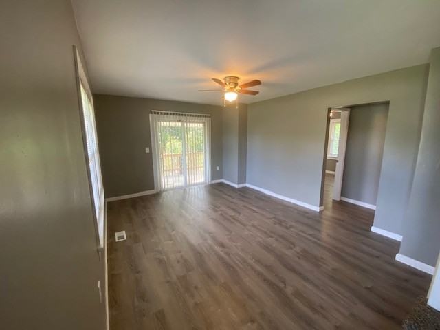 7415 E 67th St - Photo 2 of 20