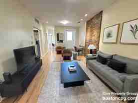 196 Salem St #5 - Photo 1 of 1