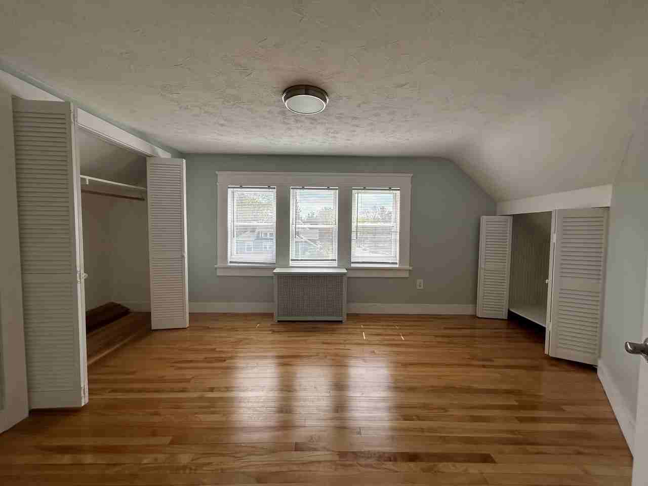 967 Pleasant St #3 - Photo 3 of 16