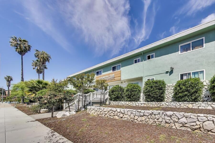 256 La Pala Drive - Photo 2 of 10