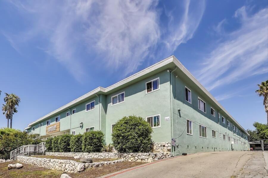 256 La Pala Drive - Photo 3 of 10