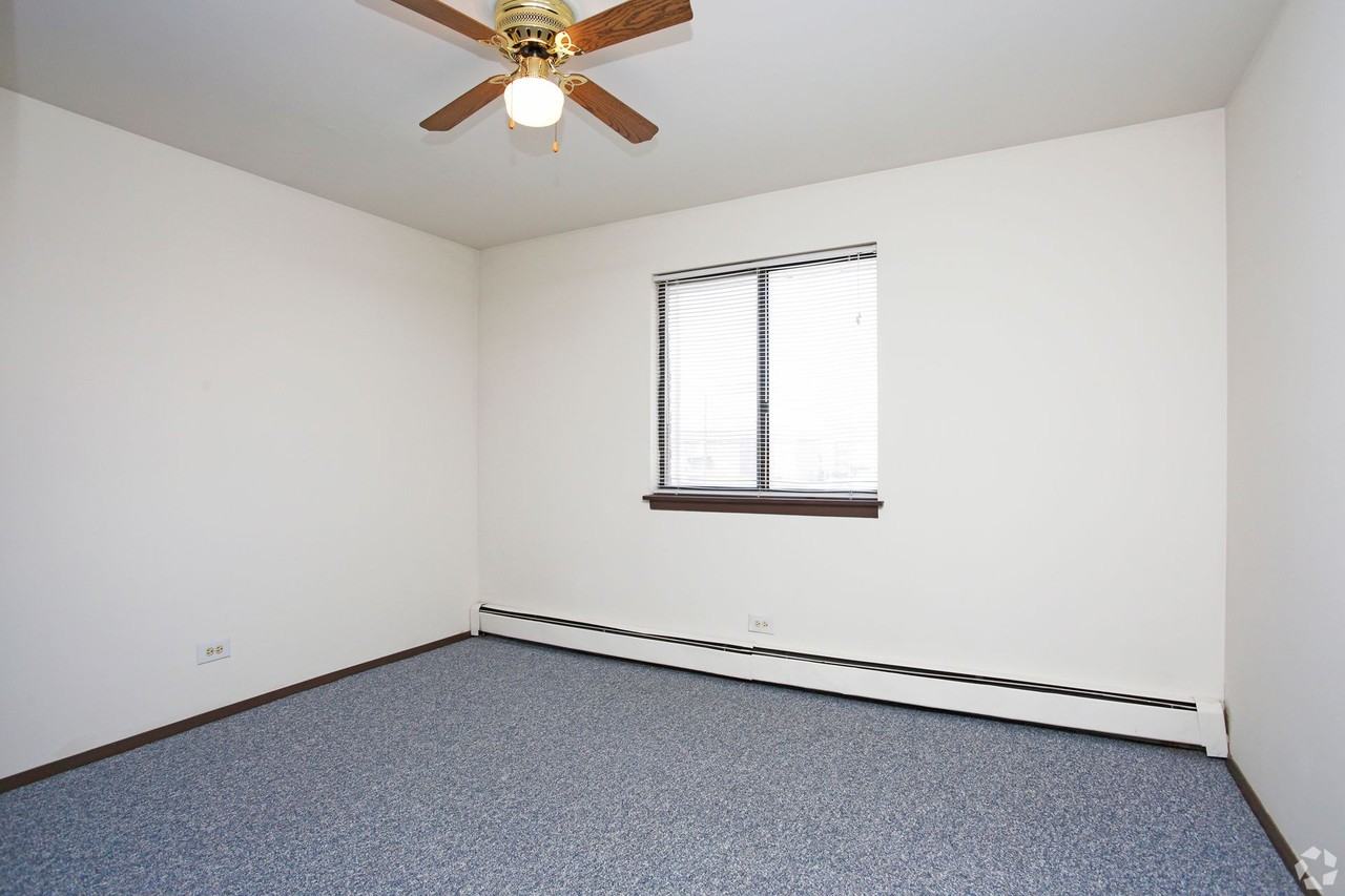 Dynasty Properties - Photo 3 of 18