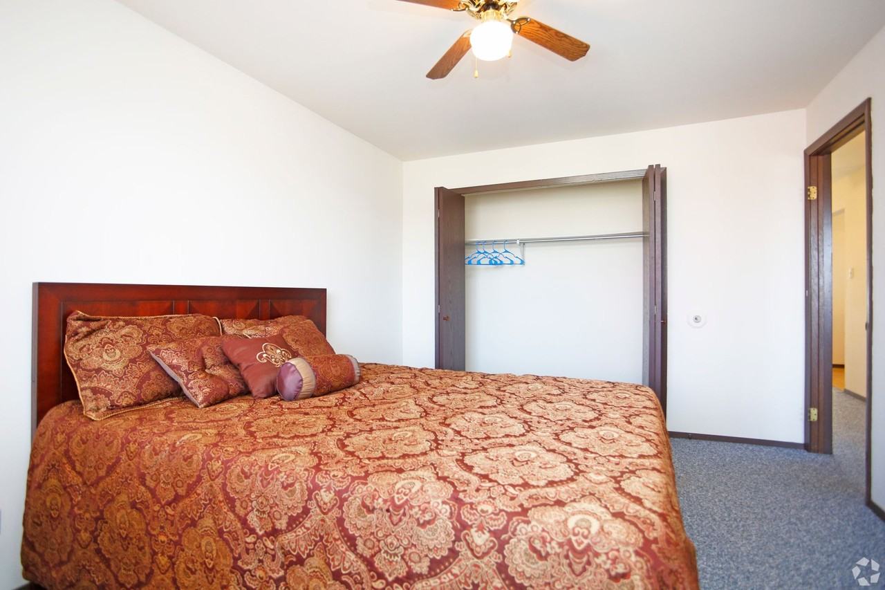 Dynasty Properties - Photo 4 of 18