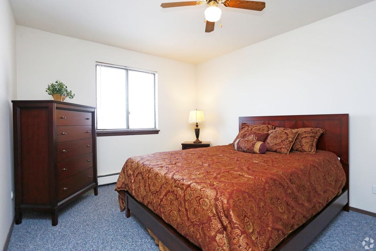 Dynasty Properties - Photo 5 of 18