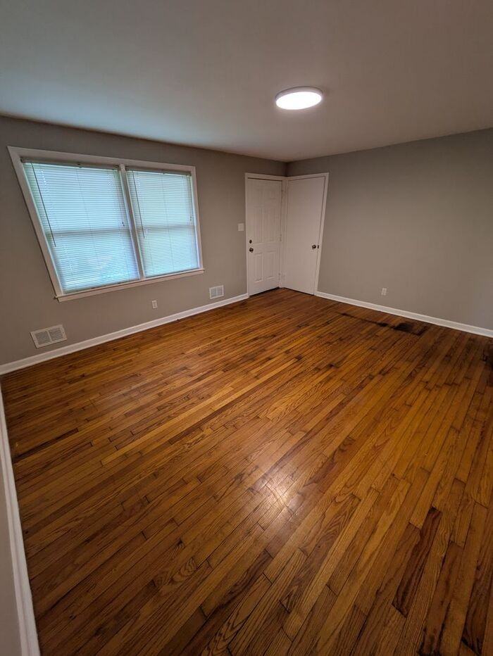 1080 16th Ave Nw - Photo 2 of 6