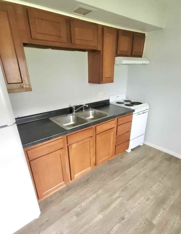 1334 Juniper Drive - Photo 2 of 11