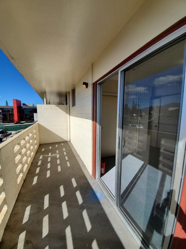 Walker Villas - Photo 3 of 9