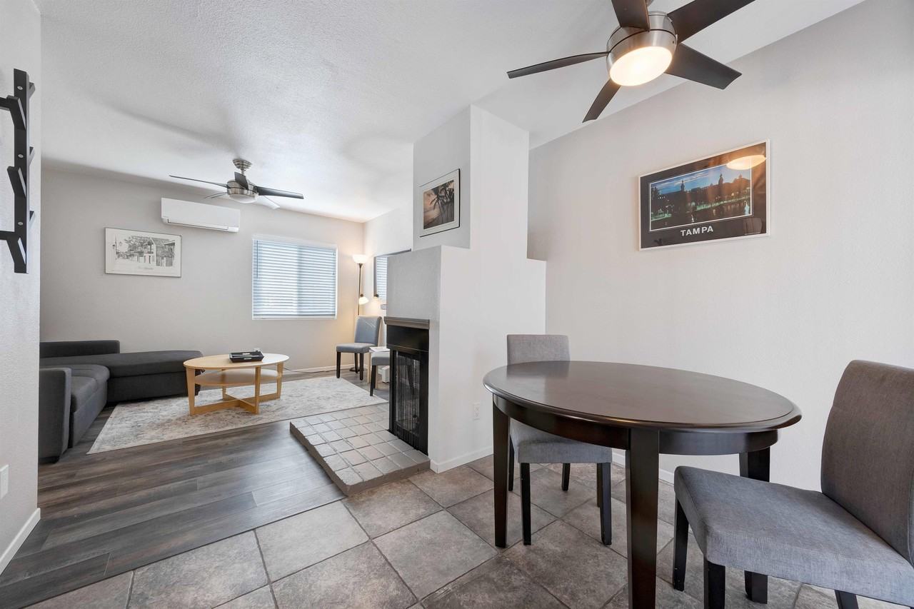 4921 Long Branch Avenue - Photo 2 of 9
