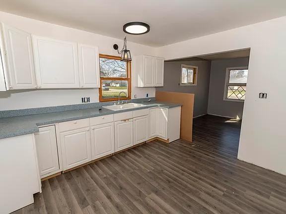 54648 27th St - Photo 6 of 6