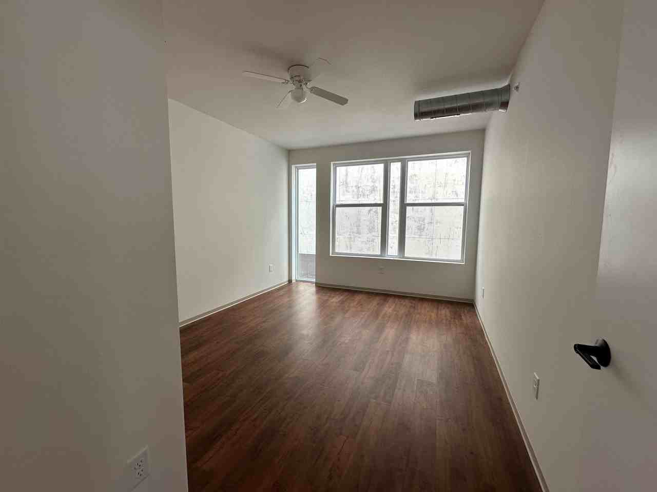 Tama Too Apartments - Photo 3 of 50