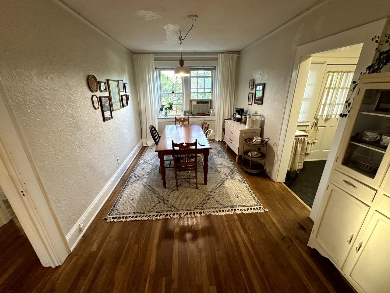 634 Connecticut Avenue - Photo 6 of 14
