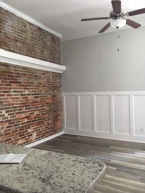 265 N Front St - Photo 3 of 6