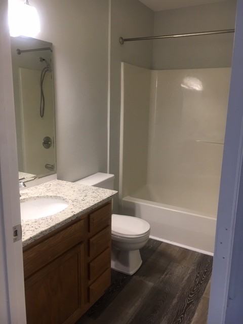 265 N Front St - Photo 5 of 6