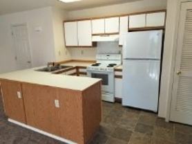 Desert Manor Apartments - Photo 1 of 1