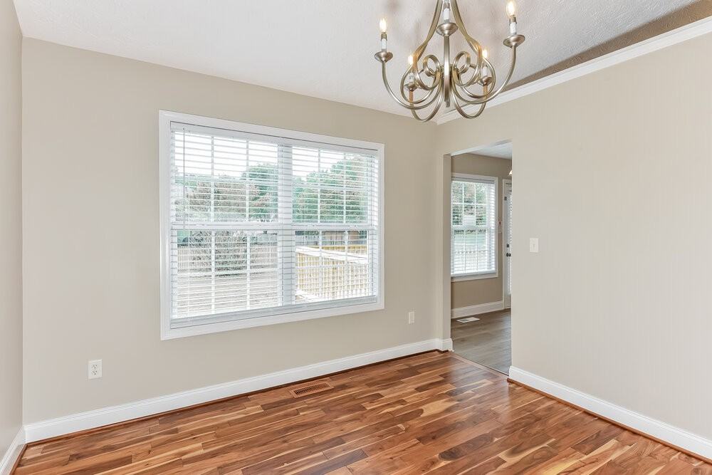 939 Creek Run Pl - Photo 6 of 17