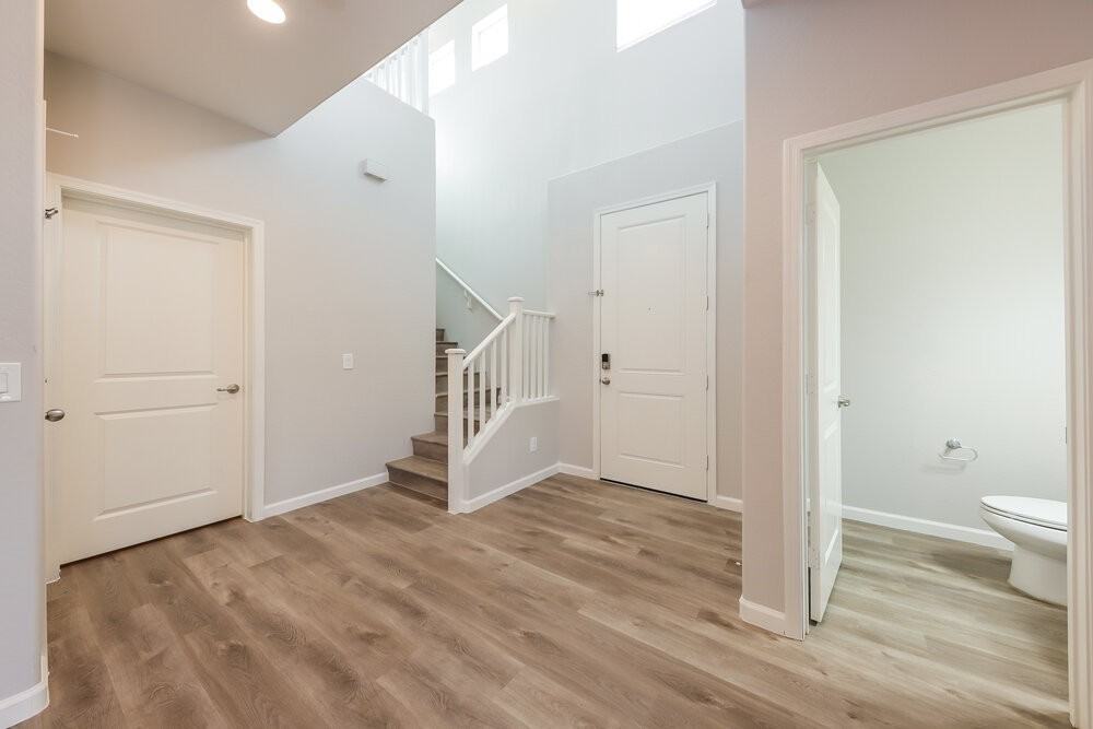 1807 W Minton St - Photo 4 of 17