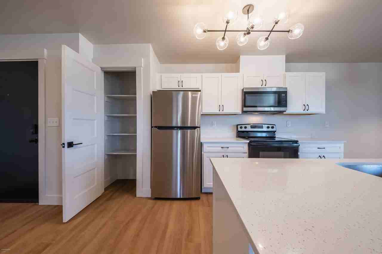 Parkland Meadows Building A - Photo 5 of 45