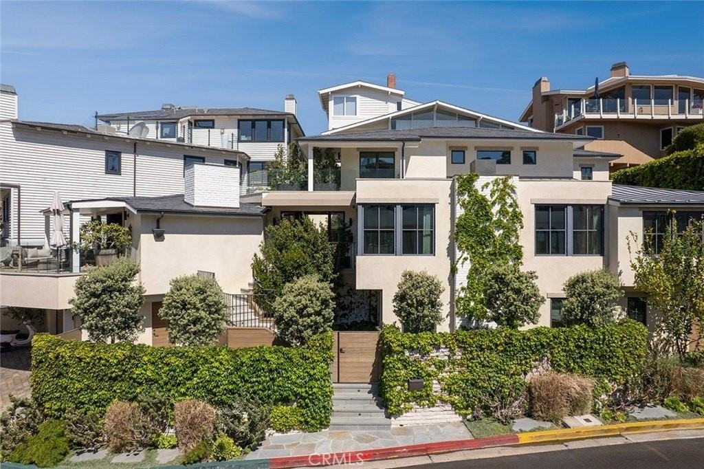 27 Emerald Bay - Photo 3 of 47