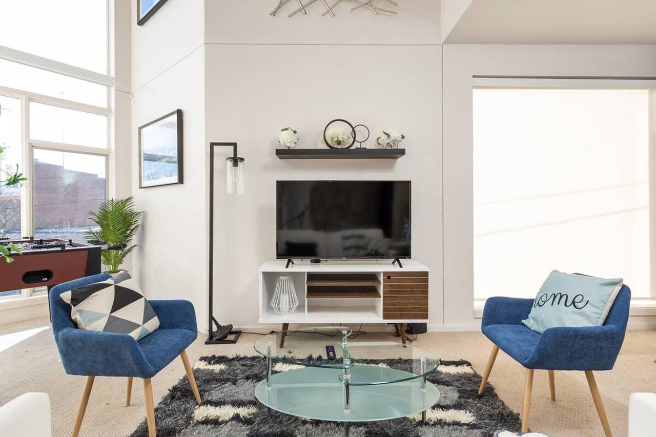 890 Massachusetts Ave #1014223P - Photo 3 of 24