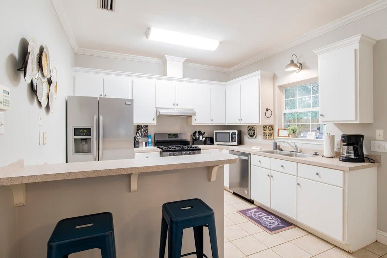 213 Hazel St #1043566P - Photo 6 of 49