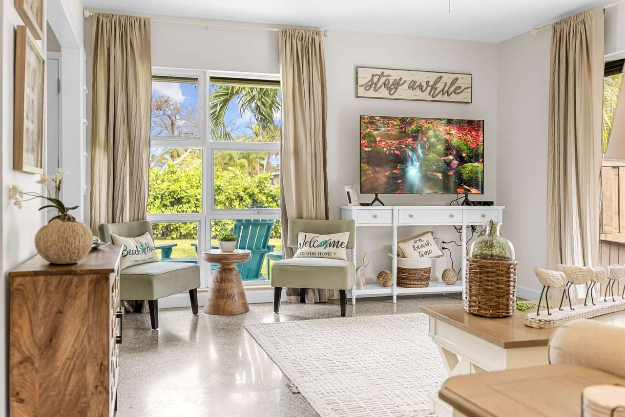 219 Garfield Avenue #1044461P - Photo 7 of 36