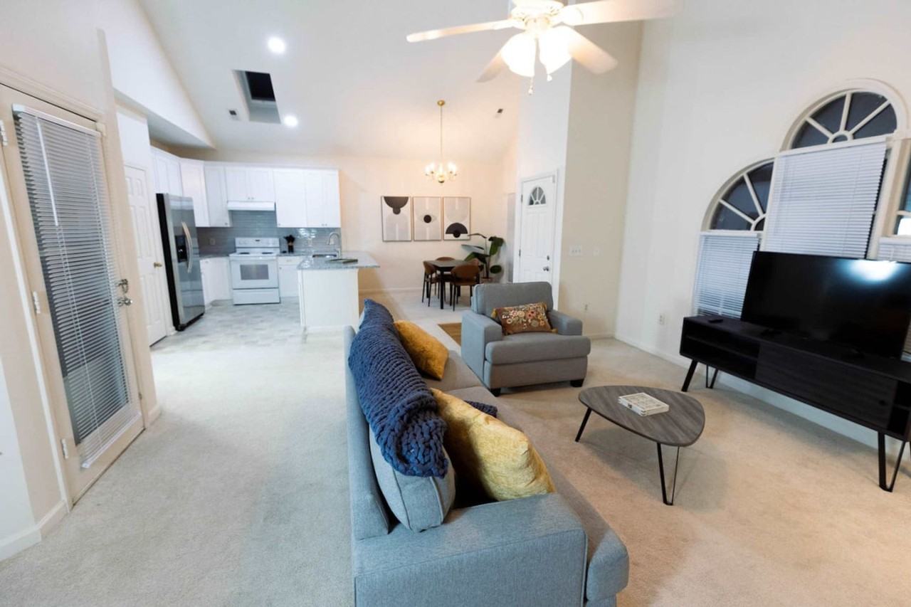 126 Sterlingdaire Dr #1045883P - Photo 2 of 23