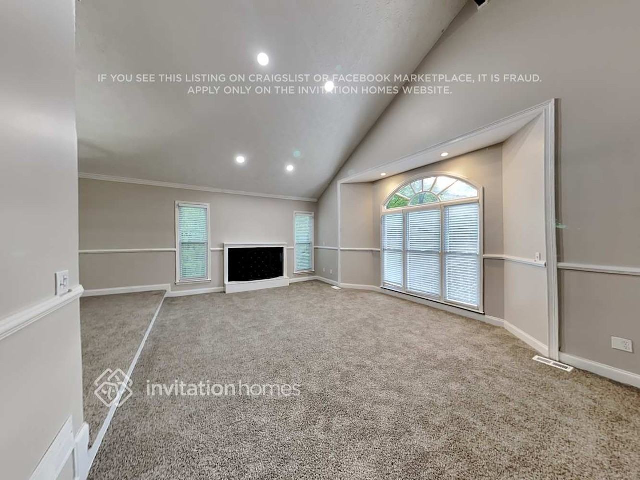 3613 Downing St - Photo 6 of 24