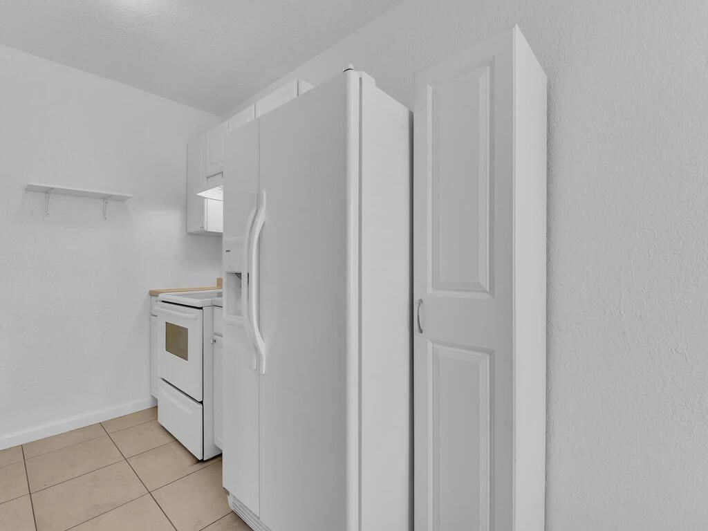 4617 Bayshore Dr ##H-5 - Photo 7 of 21