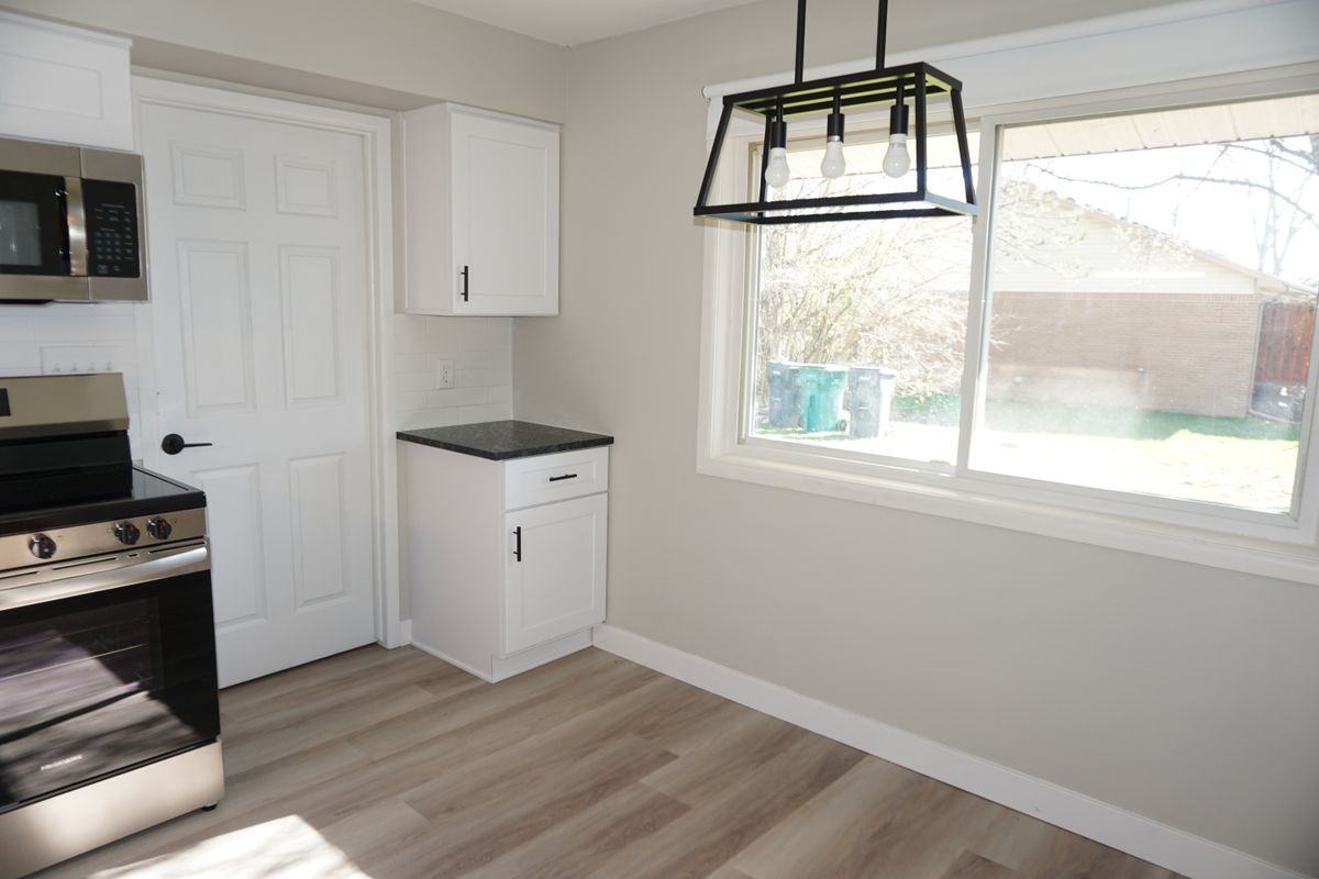 314 Fairgrove St - Photo 6 of 19