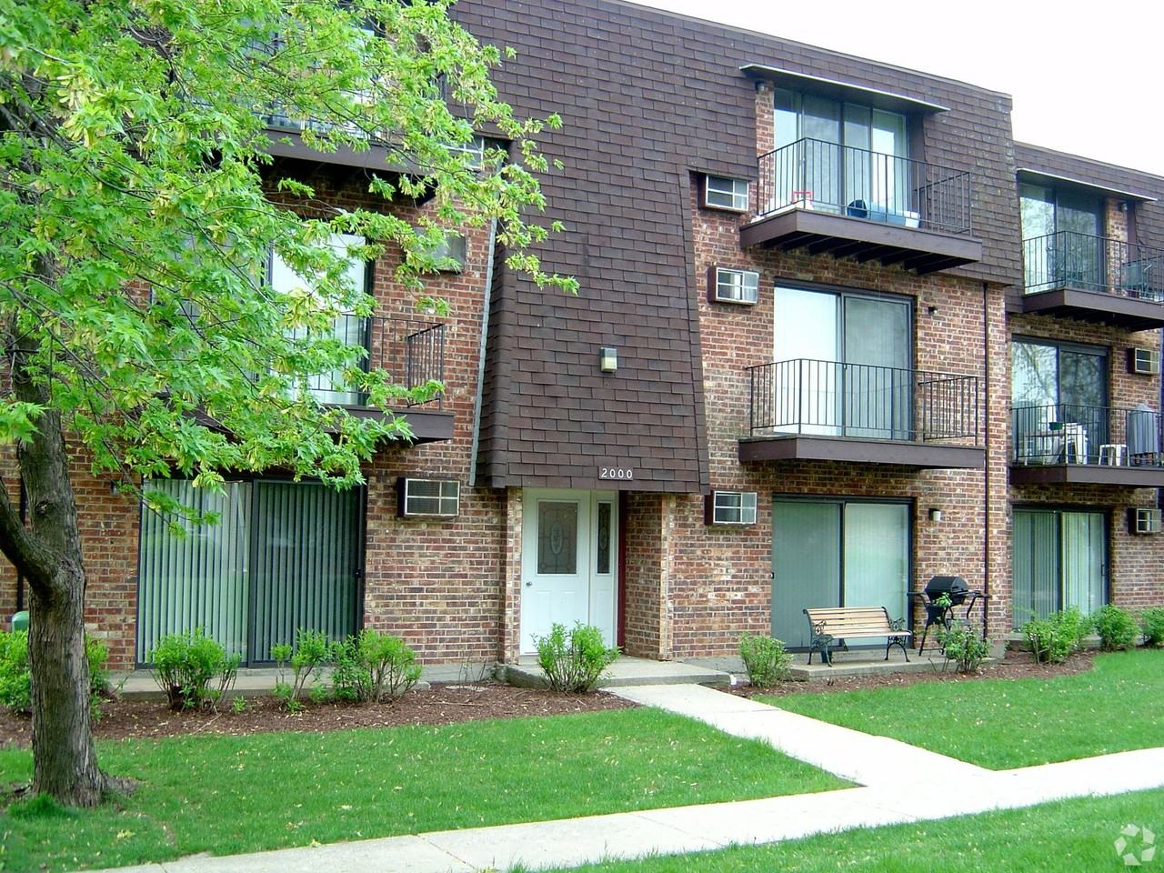 Dynasty Pointe Apartments - Photo 4 of 23