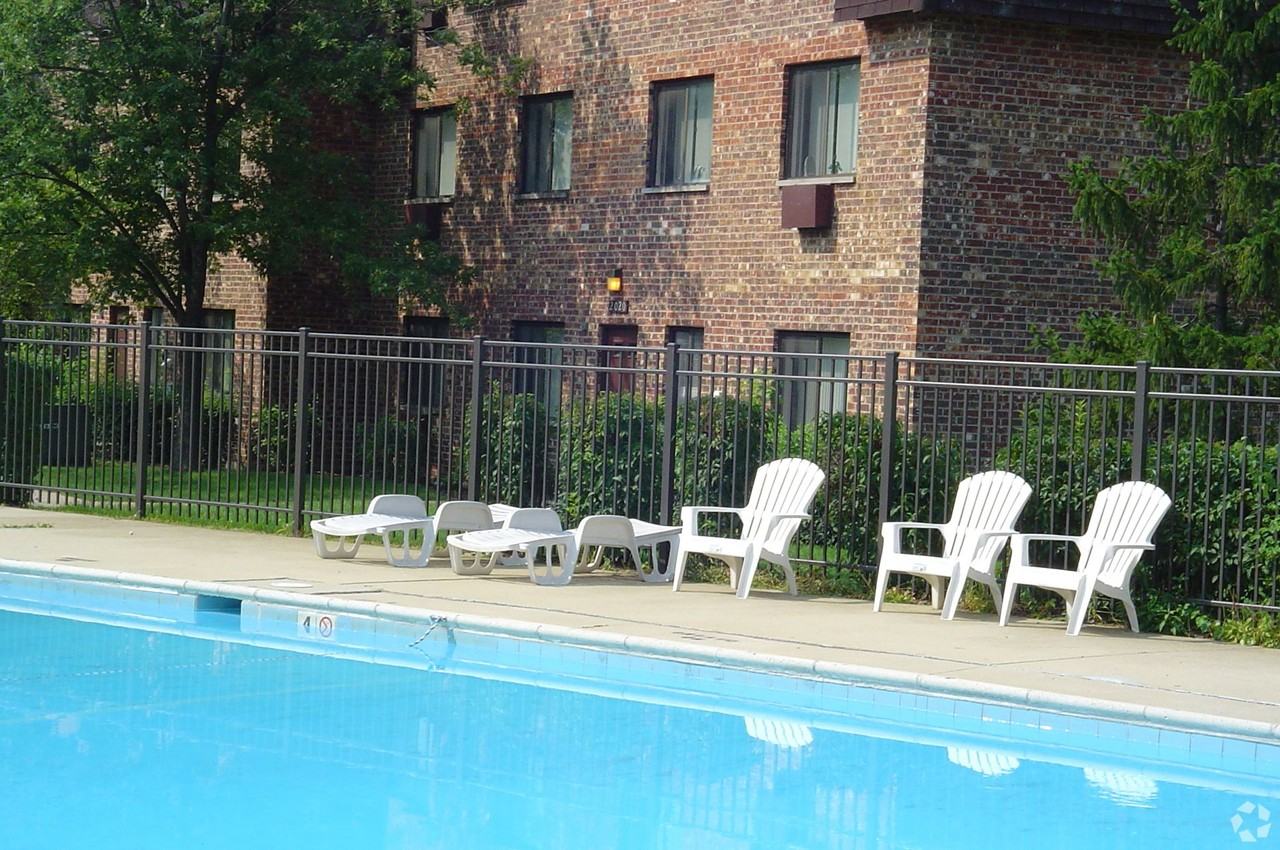 Dynasty Pointe Apartments - Photo 5 of 23