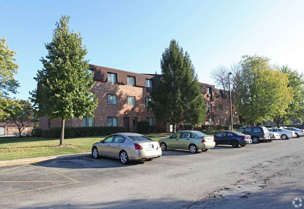 Dynasty Pointe Apartments - Photo 7 of 23