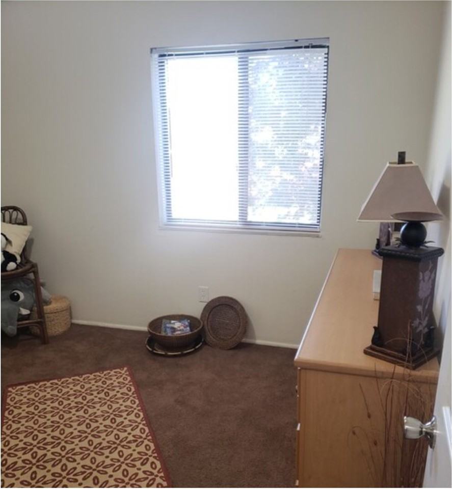 Sugartree Apartments - Photo 4 of 50