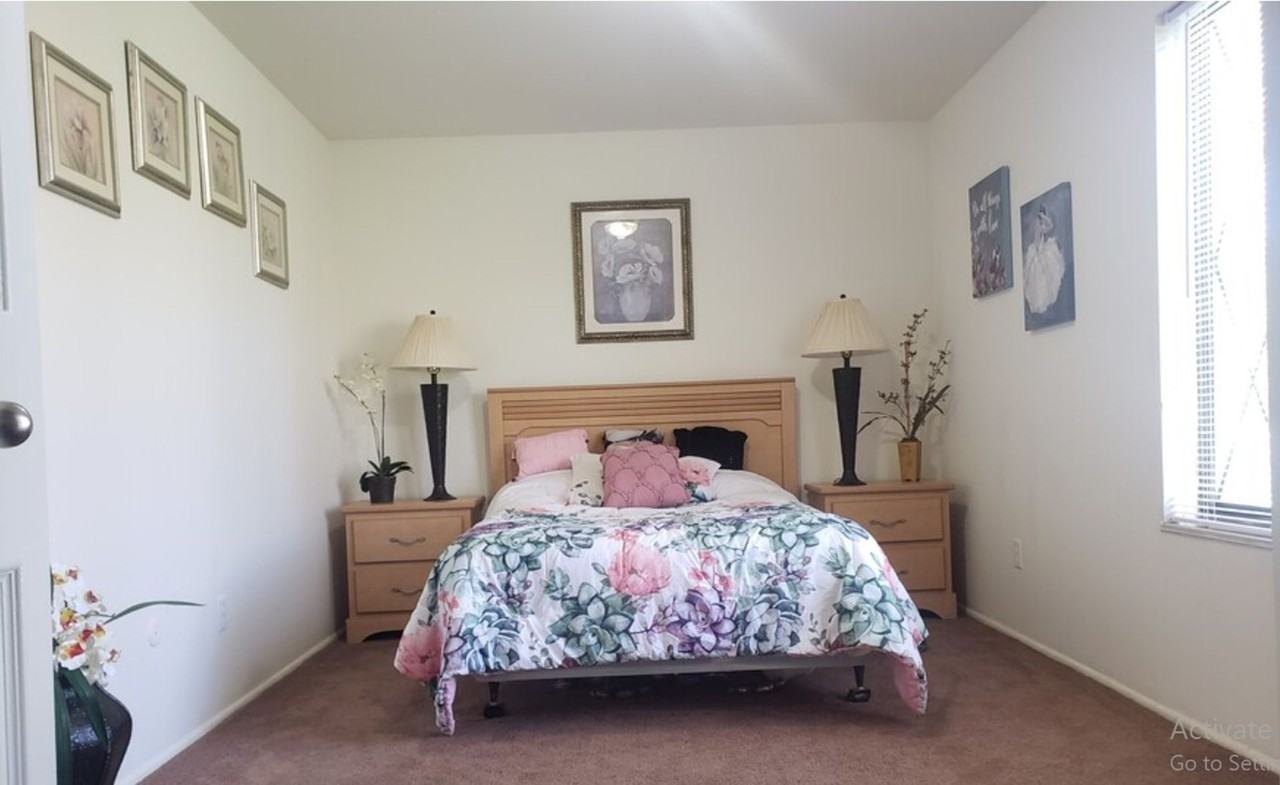 Sugartree Apartments - Photo 7 of 50