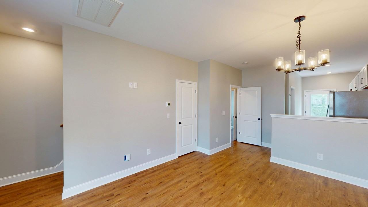 846 Levitan Dr - Photo 5 of 26