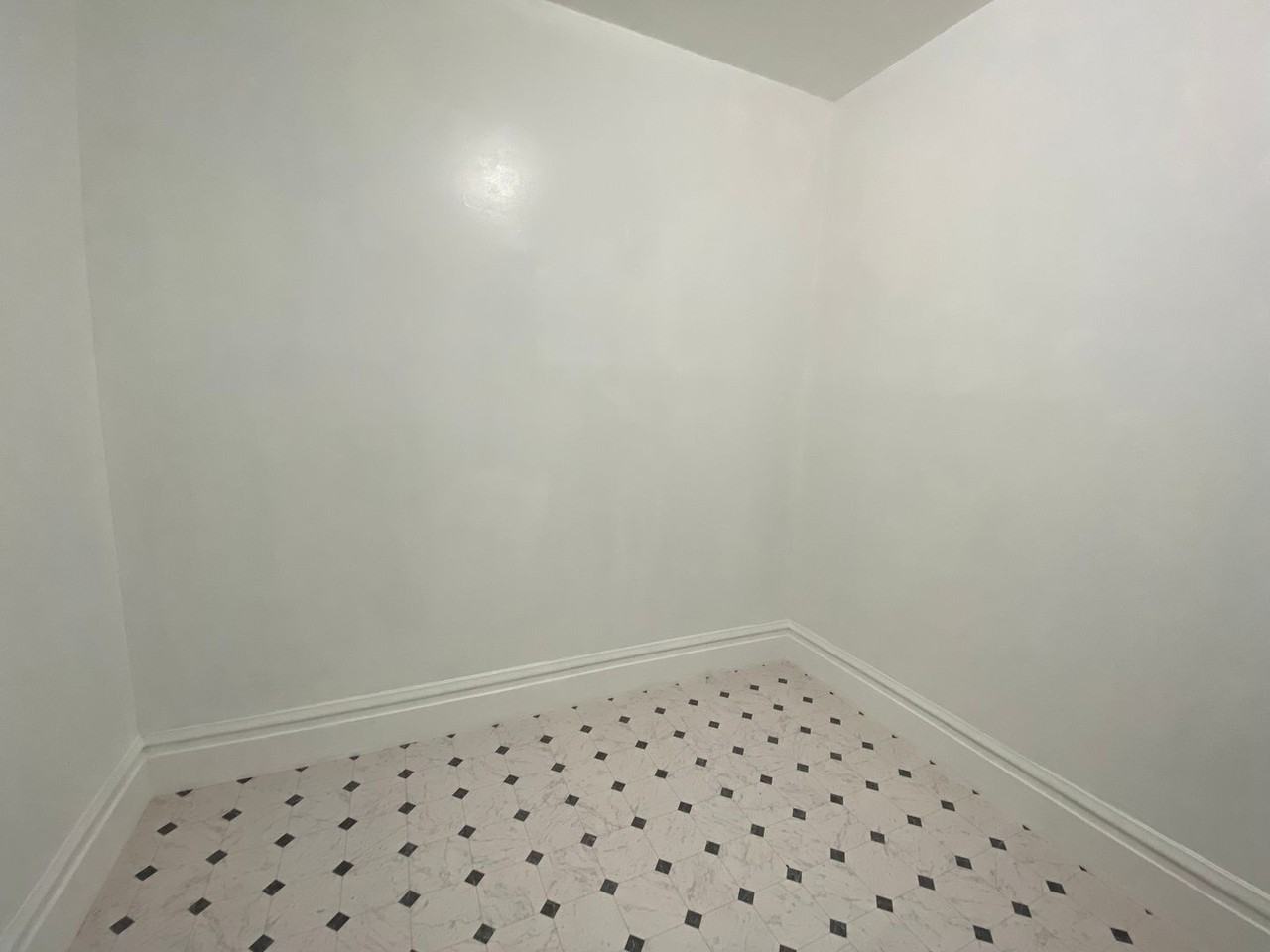 301 Columbus Ave #305 - Photo 4 of 10