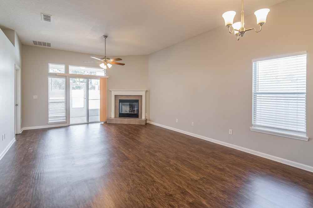 4508 Campus Hills Cir - Photo 2 of 15