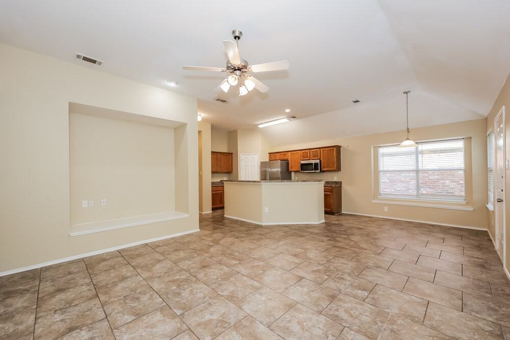7312 Sierra Way - Photo 4 of 23