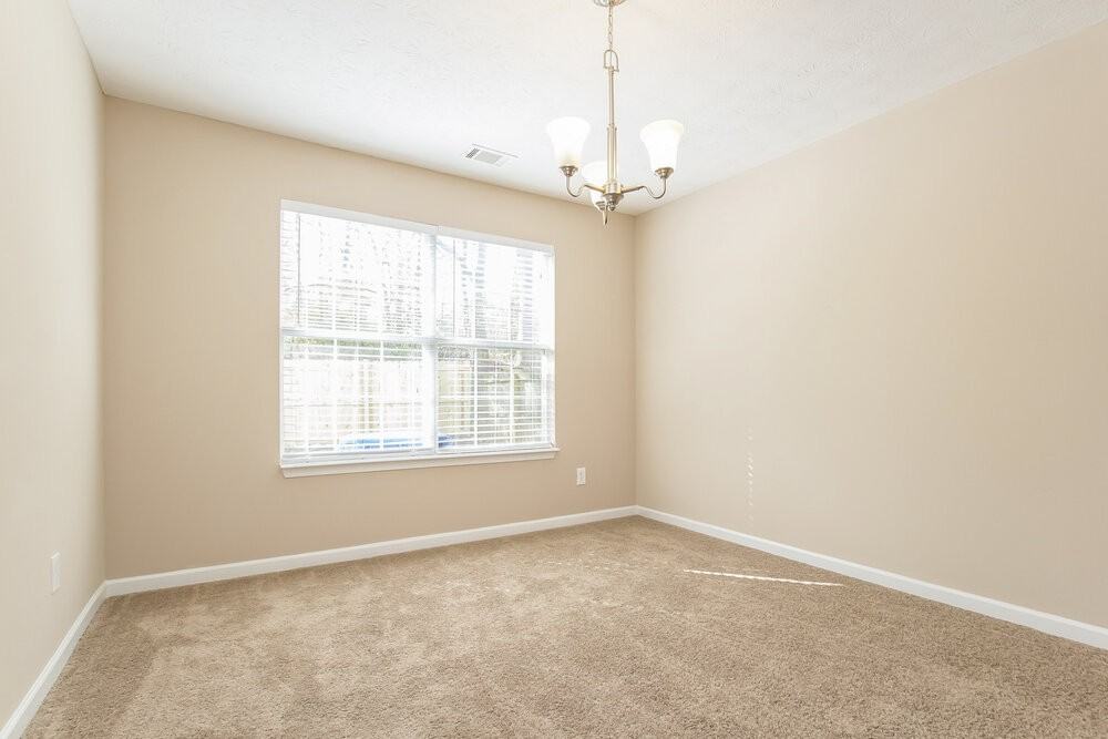 1240 Chris Lake Dr - Photo 3 of 15
